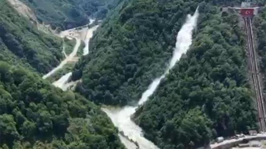 Doğa ve mühendislik birleşti: Giresun'da ortaya çıkan "yapay şelale" büyüledi