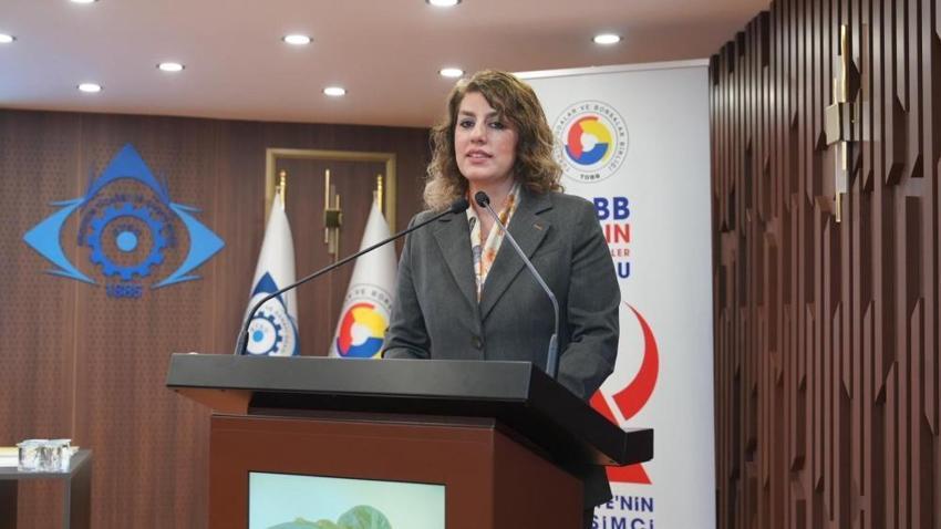 Erzurum'da dev kurumlar üreten kadınlar için bir araya geldi: Sertifikalarını aldılar, toprağa bereket katacaklar!