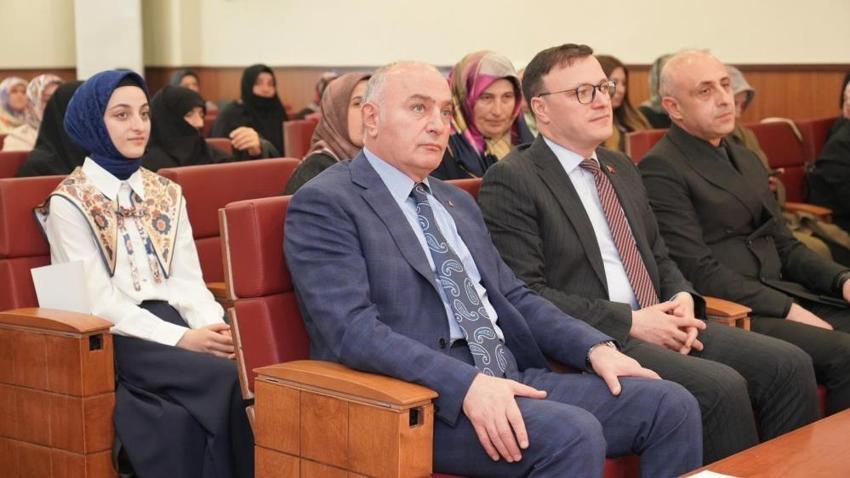 Erzurum'da dev kurumlar üreten kadınlar için bir araya geldi: Sertifikalarını aldılar, toprağa bereket katacaklar!