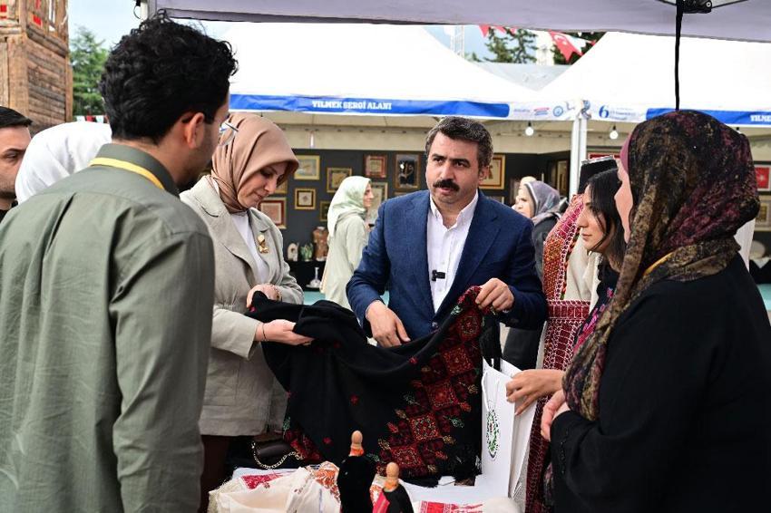 El Emekleri Festivali Bursa’ya renk kattı! Yıldırım'da kadınlar üretiyor, kent kazanıyor