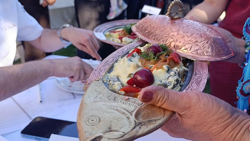 Uluslararası Kiraz Festivali'nde kirazlı lezzetler kıyasıya yarıştı