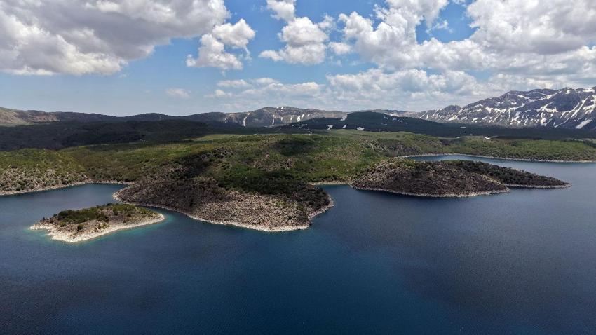 Dünyanın en büyük kalderalarından Nemrut Kalderası'nın milli park ilanı için son aşamaya gelindi