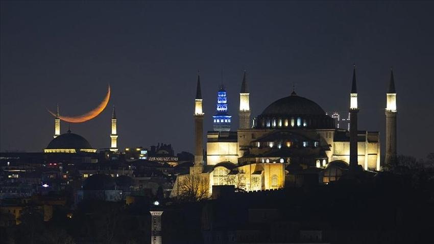 HİCRİ YILBAŞI NE ZAMAN 2026? Hicri Yılbaşında Hangi İbadetler Yapılır, Nafile Namaz Kılınır mı, Hangi Dualar Okunur? Hicri Yılbaşı ne demek?