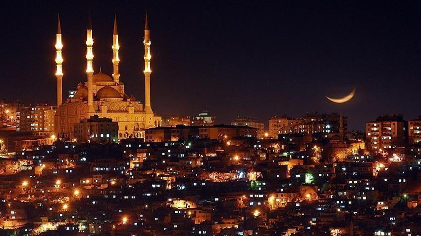 HİCRİ YILBAŞI NE ZAMAN 2026? Hicri Yılbaşında Hangi İbadetler Yapılır, Nafile Namaz Kılınır mı, Hangi Dualar Okunur? Hicri Yılbaşı ne demek?