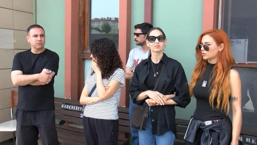 SON DAKİKA: Ece İrtem'in cenazesi Adli Tıp Kurumu'ndan alındı! Oyuncu arkadaşları ailesini yalnız bırakmadı: 'Hala şoktayız, inanamıyoruz' Ece İrtem nerede defnedilecek? Son görüntüler ortaya çıkmıştı