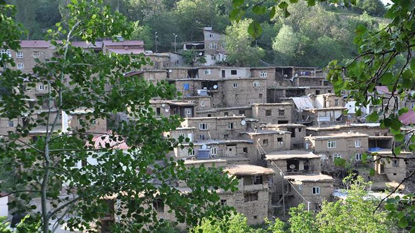 Görenlerin dili tutuluyor, tam 300 yıldır ayakta: Kat kat yükselen o evlerin sırrı çözüldü