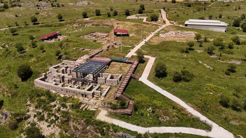 Karadeniz’in Zeugması sayılıyor! Gizemli saray kapılarını dünyaya açıyor: 2026 kazıları başladı: Sarayın mozaikleri ziyarete açılıyor!