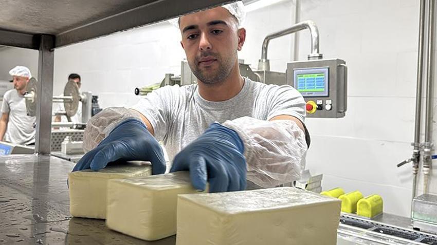 3 kız kardeş babalarından devraldı, üretimi katladı! Şimdi o tesisten çıkanlar 10 ile gönderiliyor