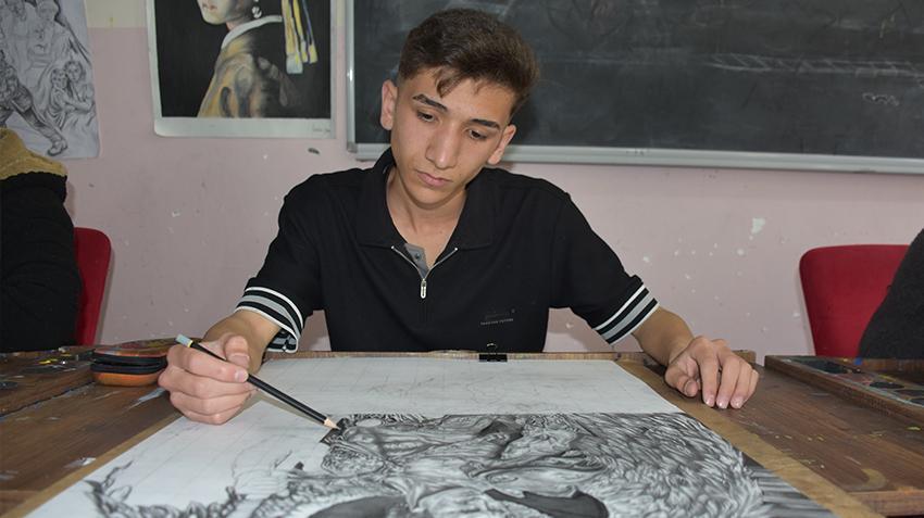 Şırnak'ta lise öğrencisi başardı, ABD davet etti: Hastanede yaptım