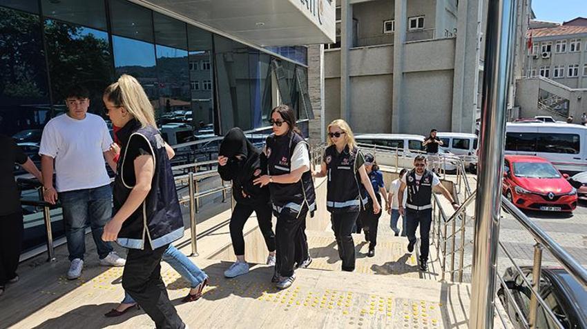 Zonguldak'ta rüşvetle kürtaj yaptığı öne sürülen doktora operasyon: 10 bin ile 100 bin lira arasında para istemiş!