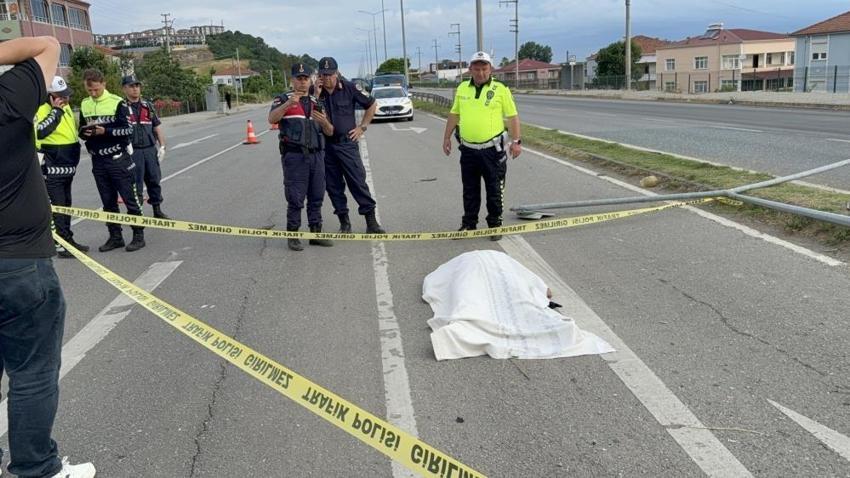 Hastaneye refakatçi olarak gitmek istedi: Korkunç kazada hayatını kaybetti