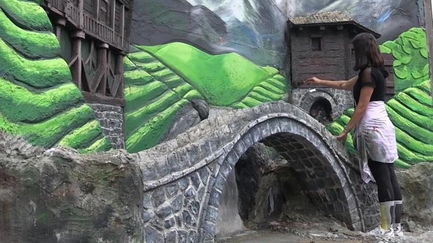 Rize'de sokakları süslüyor: 24 yaşında fırçasıyla şehri renklendiriyor