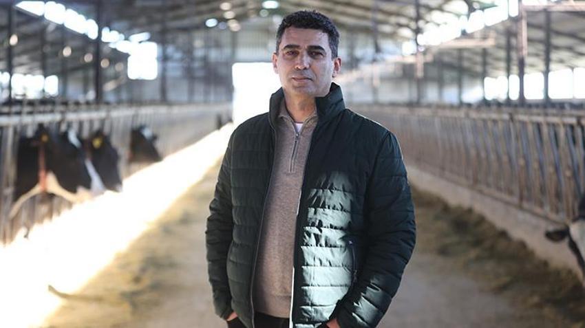 Hayvancılıkta işçi bulamayan girişimci çözümü buldu: İneklere kimse dokunmuyor, canı isteyen kendi gidip sağılıyor