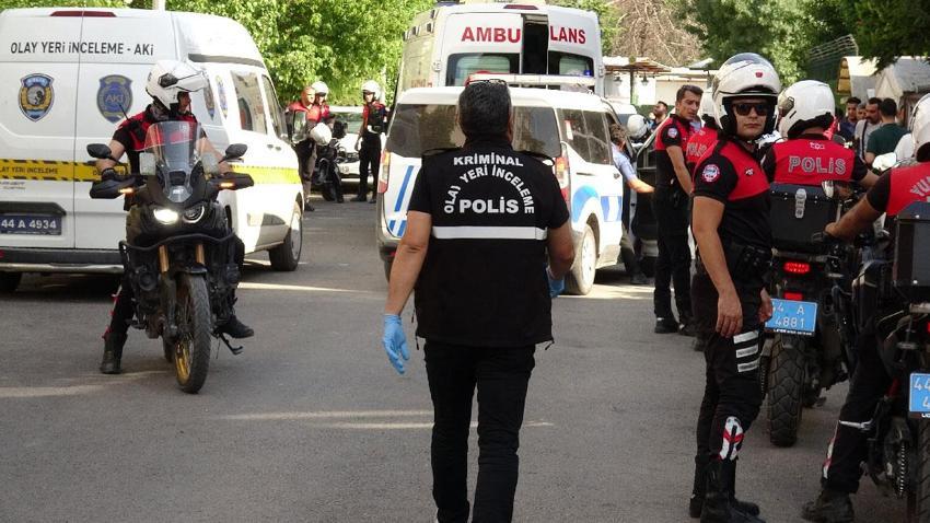 Malatya'da cinnet geçiren baba ailesine kurşun yağdırdı