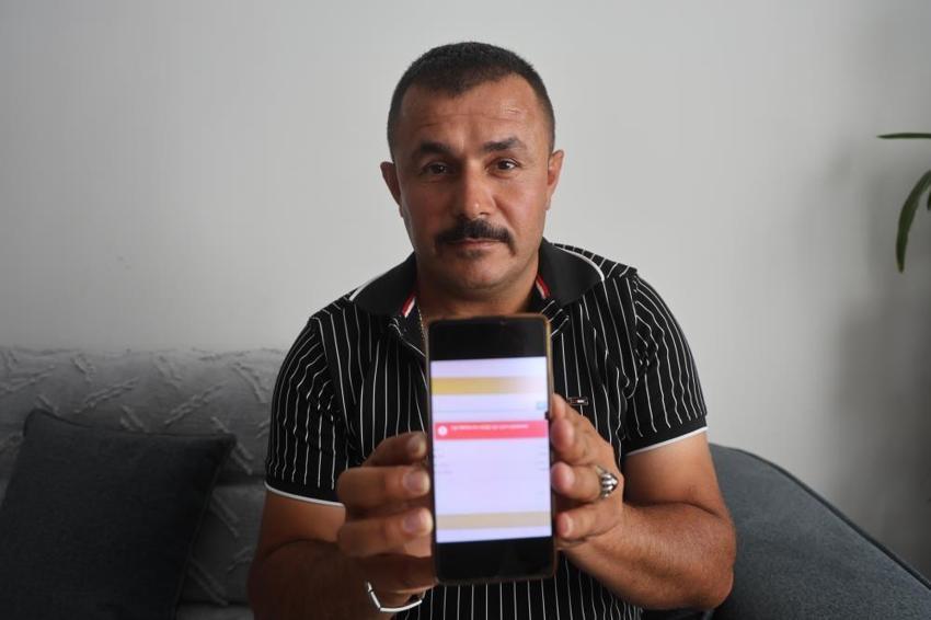 Depremde yaşadığı isim karışıklığıyla resmi kayıtlarda 3 yıldır ölü görünüyor! Ehliyet verilmedi ama trafik cezası yedi: 'Cezaya gelince yaşıyorum, rapora gelince ölüyüm'