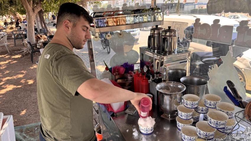 Adana'da sıcaklıklar bastırdı, satışlar patladı! Serinlemek isteyen oraya akın ediyor