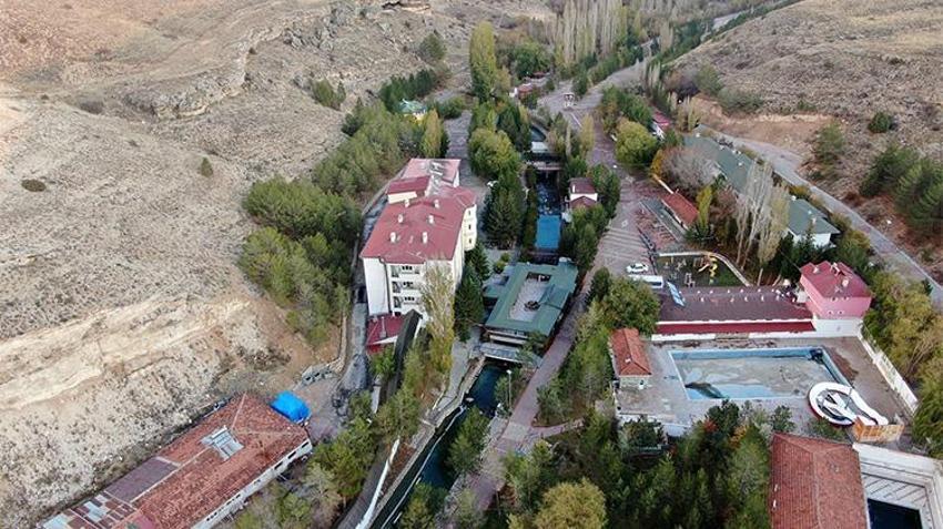 Dünyaca ünlü 'doktor balıklar' tartışmasına Sivas Valiliği noktayı koydu, tartışma bitti