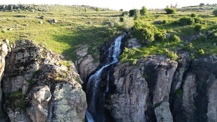 Niğde'de doğaseverlerin yeni gözdesi oldu: Adeta doğal bir terapi merkezi!