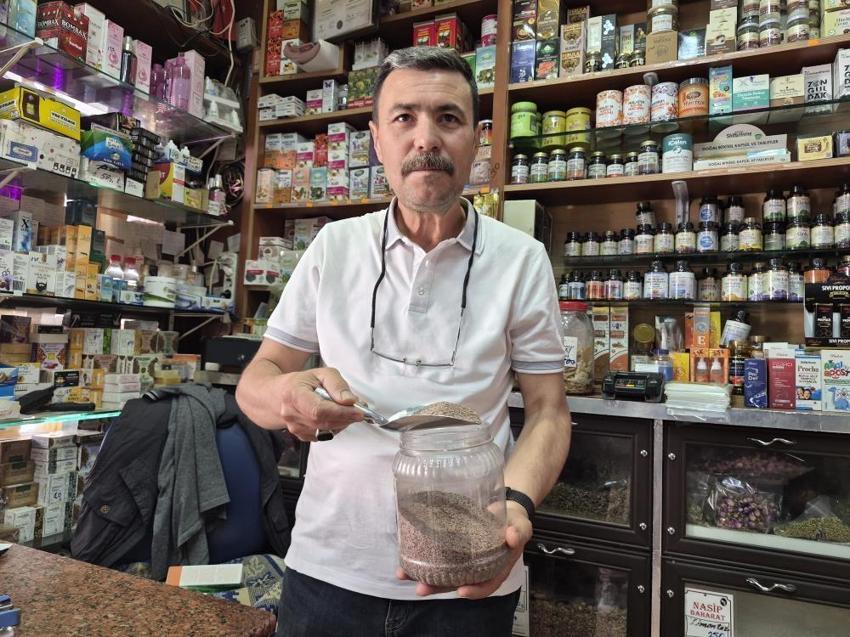 Aktarlar yok satıyor, iştahı bıçak gibi kesiyor: Eskişehirli aktar açıkladı: Mideyi tok tutuyor, tatlı krizini bitiriyor!