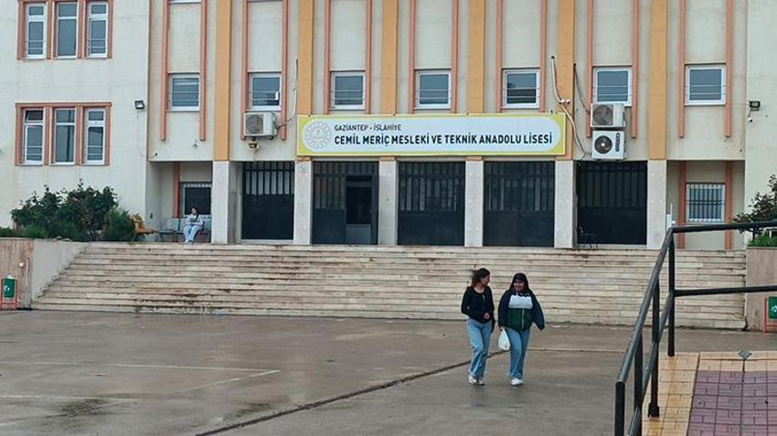 Gaziantep'te 3 binanın elektriği tamamen güneşten: Kendi paralarıyla dev tesis kurdular!