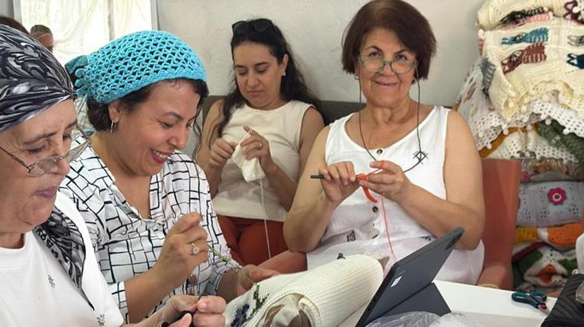 60 kadın birlikte başardı! Sosyal medyadan tüm Türkiye’ye satıyorlar! 300 TL'den başlayıp kapış kapış gidiyor
