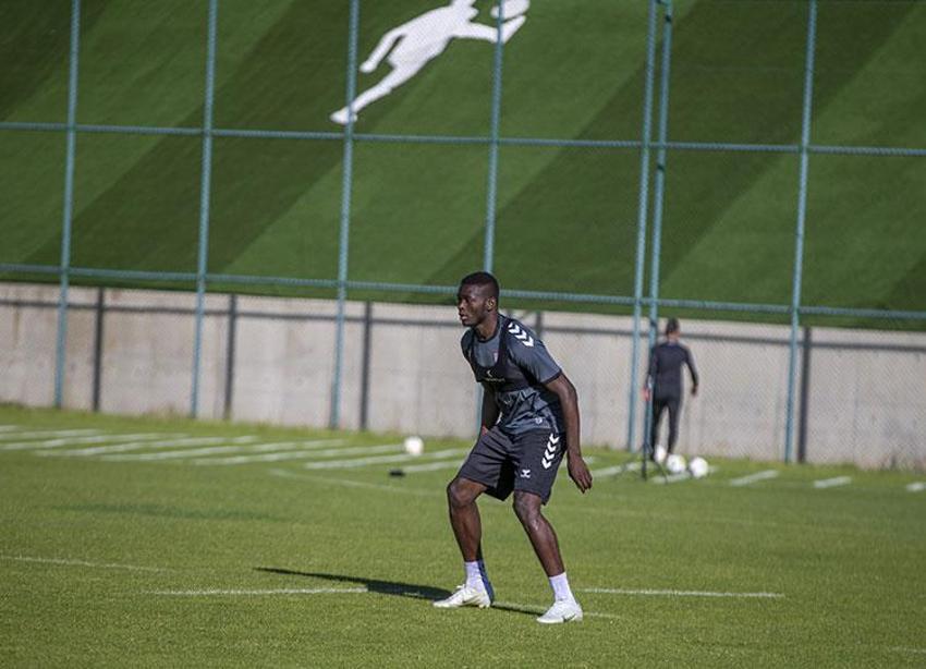 Samsunspor’da Mouandilmadji krizi! 'İhanet etti' deyip kadro dışı kararı verdi