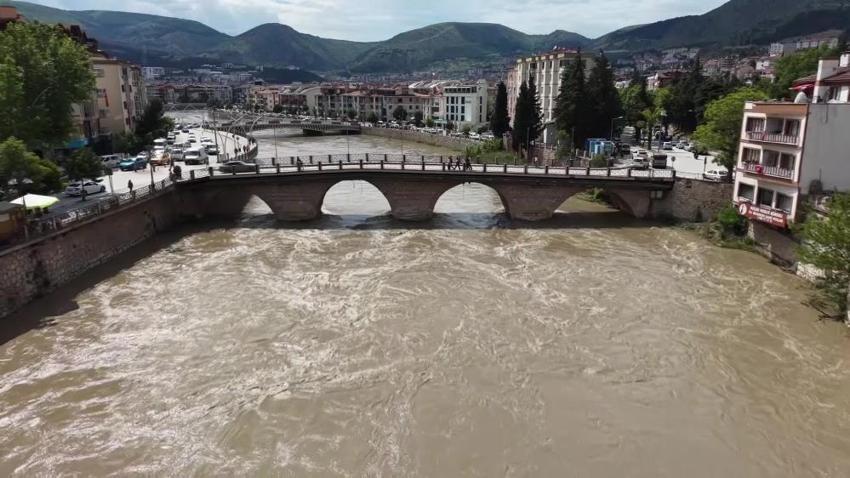 Amasya'da en eskisi bin 800 yıllık: 4 medeniyetin izleri köprü üzerinde bulundu