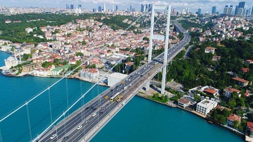 Otoyol ve köprü ücretlerine zam geldi mi? Hangi köprüye zam geldi? Köprü ve otoyollara ne kadar zam yapıldı? Osmangazi ve Çanakkale Köprüsü fiyatı ne kadar oldu? Açıklama geldi