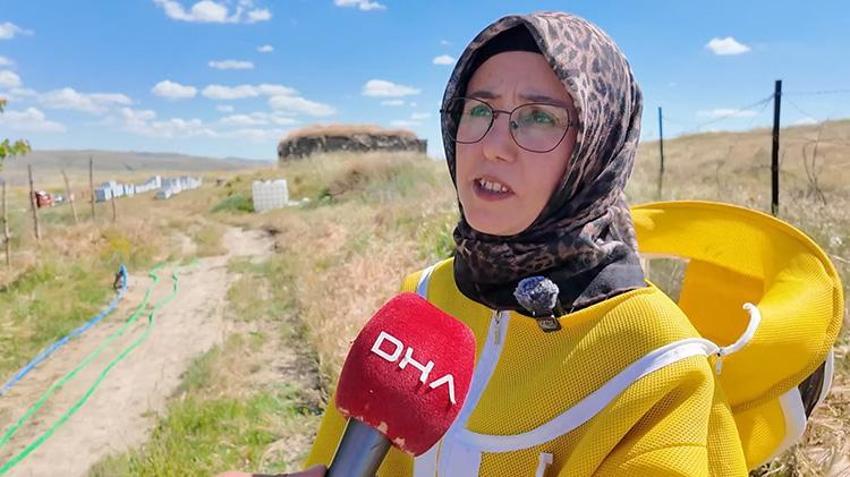 Kursla başladı, formülü değiştirdi 1 yılda kovan sayısını 3'e katladı: Erkek işi diyenlere inat tek başına yapıyor