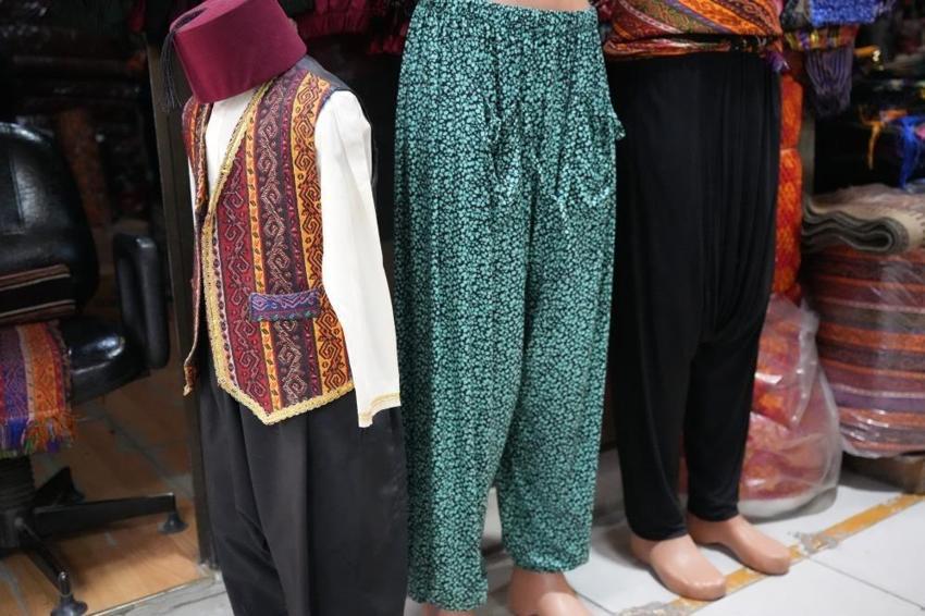Gaziantep'te sıcak havaya karşı geleneksel kıyafet: İlgi giderek artıyor