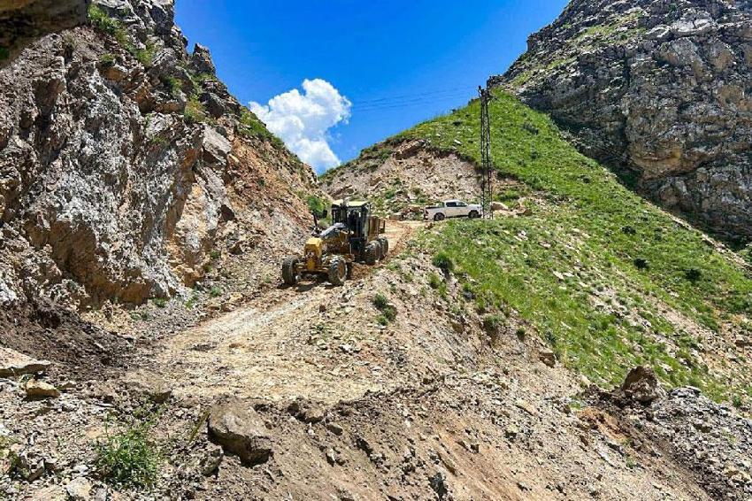 Kozluk'ta üreticinin beklediği müjde geldi! Çalışma arıcı ve besicilerin yüzünü güldürdü