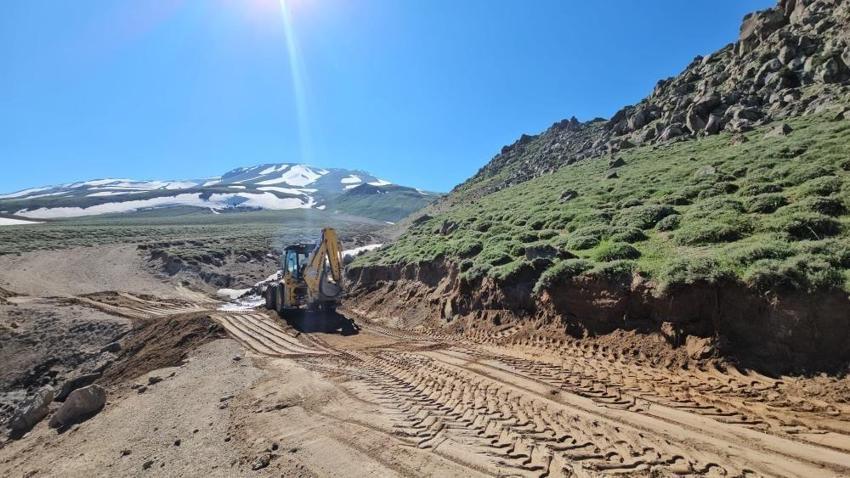 Bitlis'ta dağcılara özel yapılıyor: 2 bin 900 metre yüksekliğe çıkıldı
