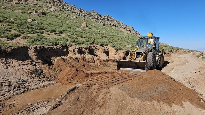 Bitlis'ta dağcılara özel yapılıyor: 2 bin 900 metre yüksekliğe çıkıldı