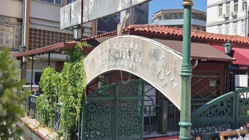 Eskişehir'in en eski çarşısı: 73 yaşındaki esnaf Çukur Çarşı'yı anlattı