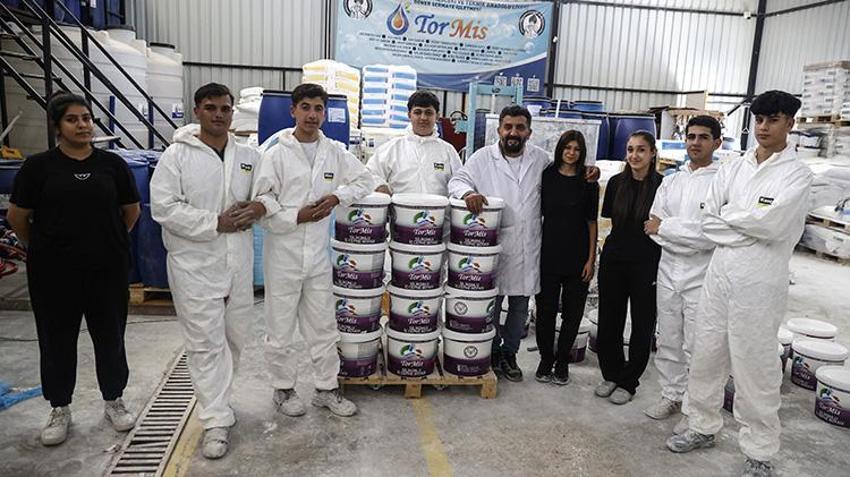 Mersin'de bu lise fabrikalara taş çıkardı: Yılın ilk yarısında servet ürettiler! Başarılarının sırrı ise tek bir şeydi...