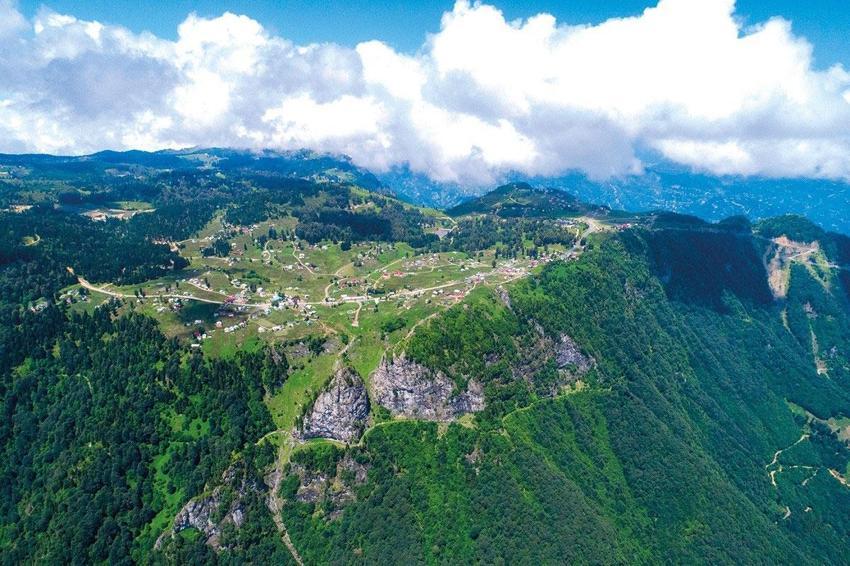 Karadeniz'de turizmin yeni cazibe merkezi Hıdırnebi Yaylası olacak! Planlama ve yatırım çalışmaları devam ediyor
