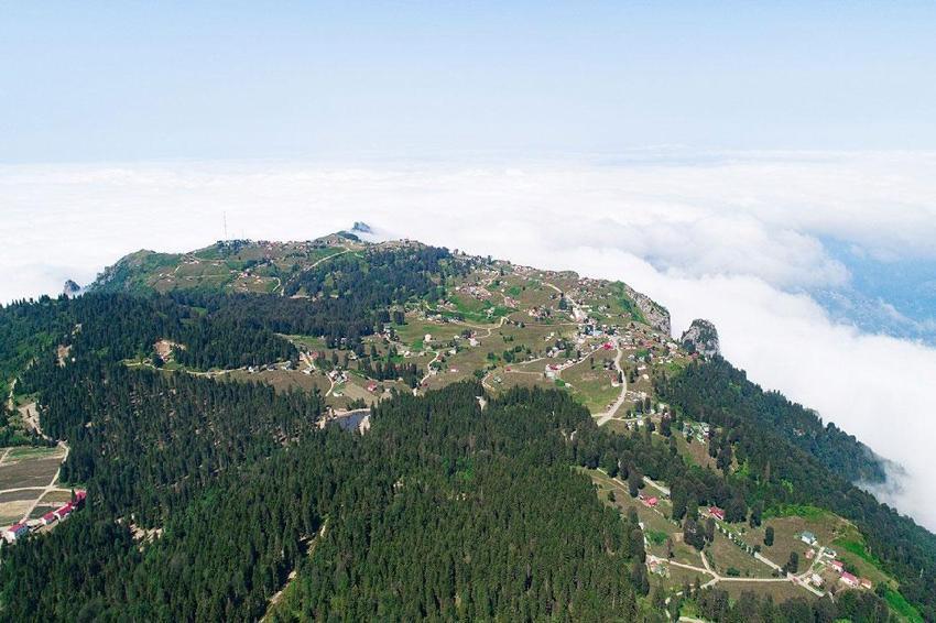 Karadeniz'de turizmin yeni cazibe merkezi Hıdırnebi Yaylası olacak! Planlama ve yatırım çalışmaları devam ediyor