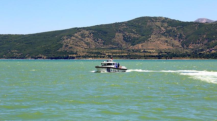 Bitlis'te deniz polisi inci kefalini korumak için düğmeye bastı: 4 kurbağa adam ve botlarla 7/24 kesintisiz takip ediliyor!
