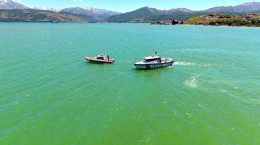 Bitlis'te deniz polisi inci kefalini korumak için düğmeye bastı: 4 kurbağa adam ve botlarla 7/24 kesintisiz takip ediliyor!