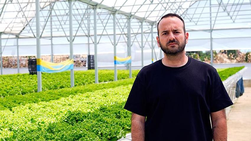 İstanbul’da toprak kullanmadan 19 bin metrekarede üretiyorlar: Talebe yetişemiyorlar! 'Suyu 10 kat daha az tüketiyor'
