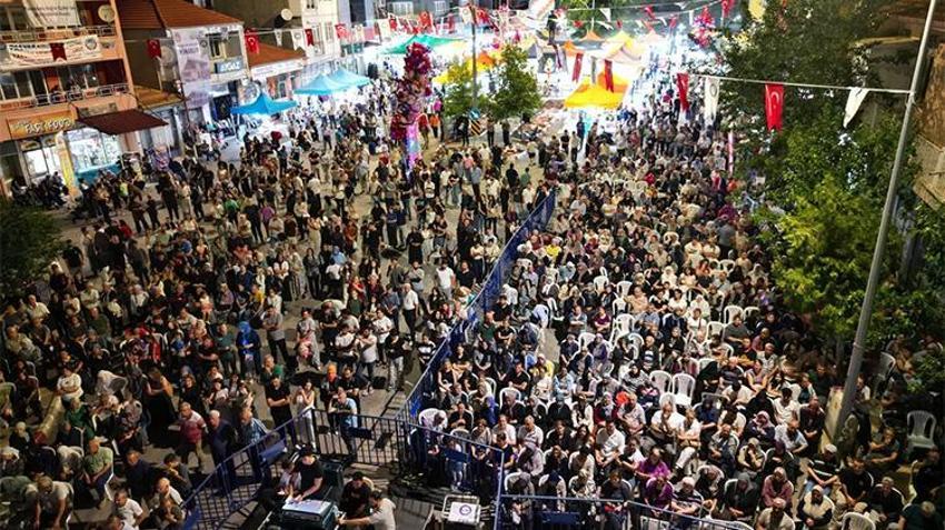 Denizli'de festival coşkusu! Yüzlerce kişi akın etti