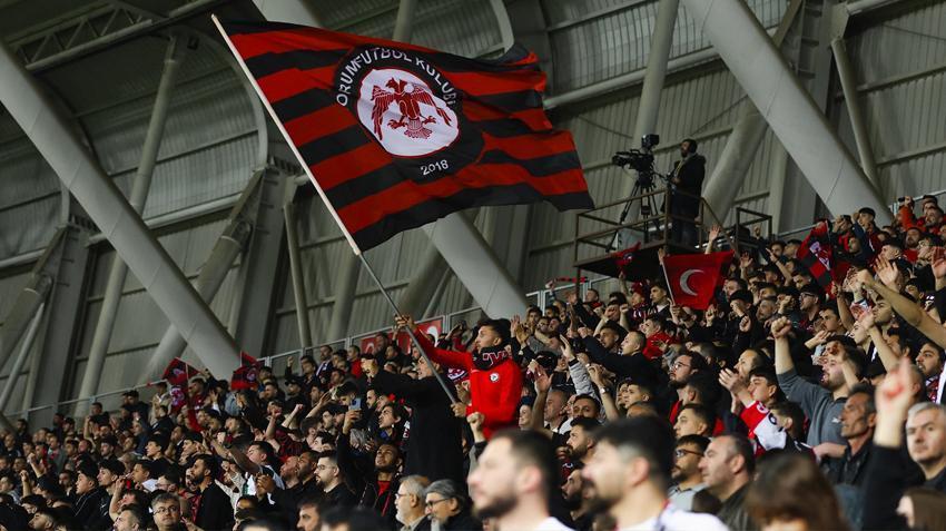 Çorum FK'ya dünya yıldızı golcü! Arsenal, Barcelona, Chelsea sonrası imzaya geliyor