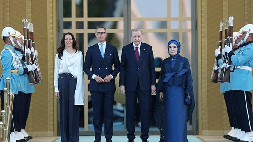 NATO Zirvesinde sofrada Türkiye vitrini: Akşam yemeği menüsüne yorum yağdı!