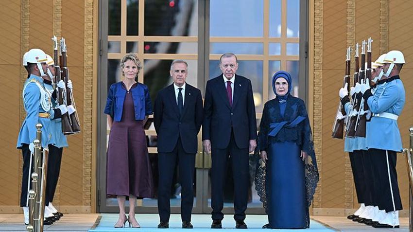 NATO Zirvesinde sofrada Türkiye vitrini: Akşam yemeği menüsüne yorum yağdı!