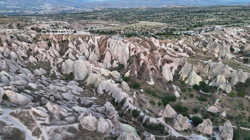 Tarihi dokusu ve eşsiz atmosferiyle ünlü Kapadokya, dünyanın en iyi gün batımı destinasyonu seçildi