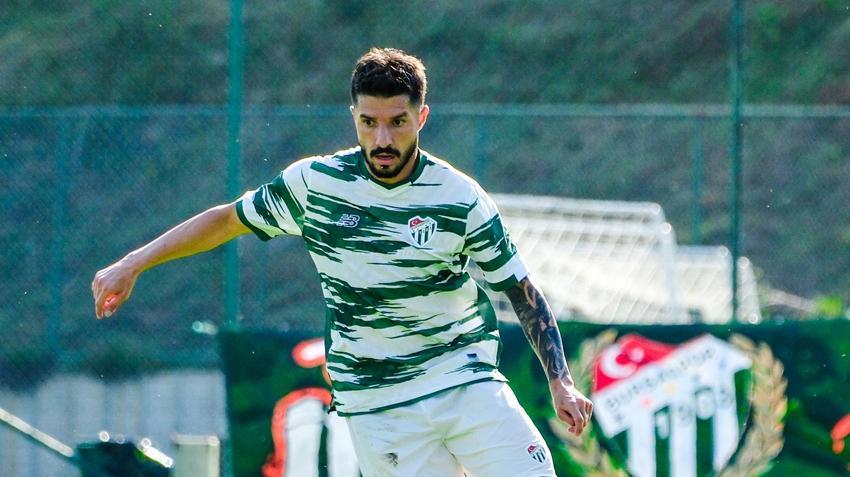 Bursaspor'da Hakkı Türker sonrası bir ayrılık daha! Mustafa Er açıkladı: Oynatmadım