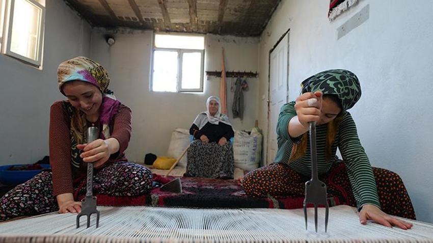 Adıyaman'da her evde saniyeler içine dokunuyor, yurt dışında kapış kapış satılıyor!