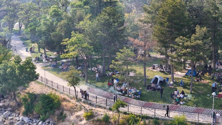 Sarımsaklı Barajı mesire alanına Kayserililerden yoğun ilgi