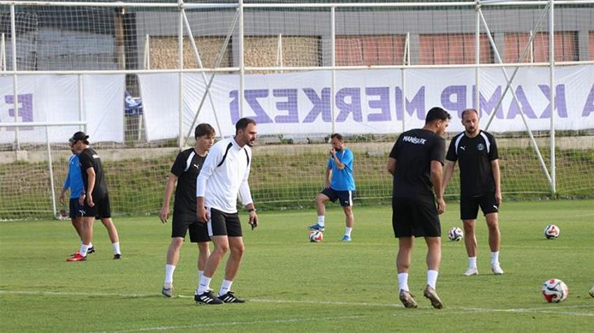 Manisa FK Yeni sezona Erciyes’in zirvesinde hazırlanıyor: 1850 metrede yüksek tempo!