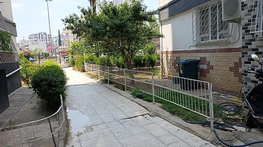 Adana'da kadına şiddet! 2 çocuğunun annesini çekiçle dövüp, bıçakla boğazını kesti